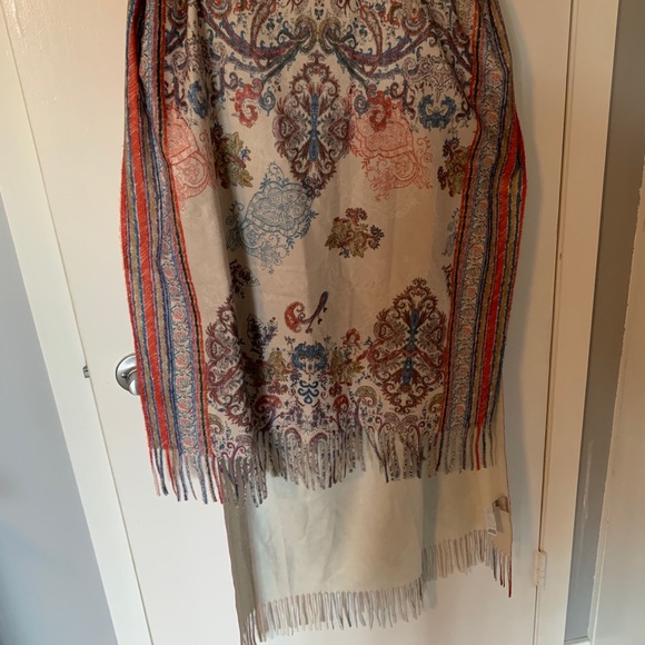 Super soft Chico’s pashmina scarf wrap shawl - Picture 2 of 4